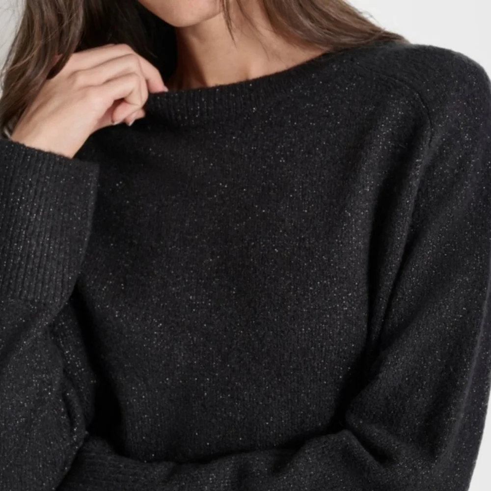 DKNY JEANS WOMEN'S BLACK METALLIC CABLE KNIT SWEATER SIZE MEDIUM NWT